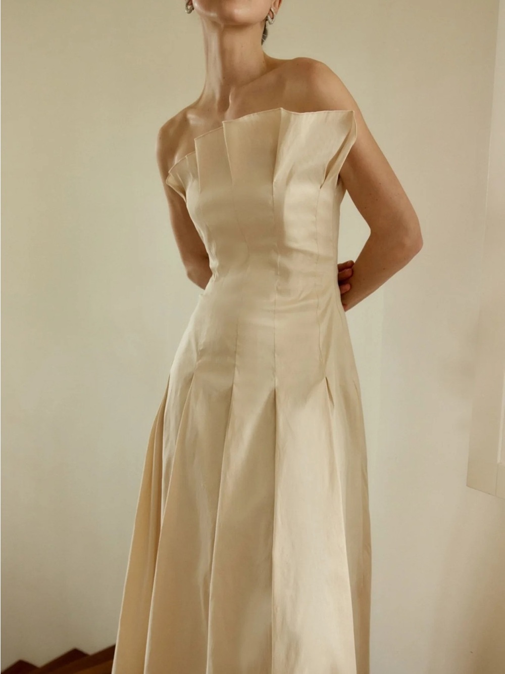Strapless Cream Bridal Gown with Structured Bodice